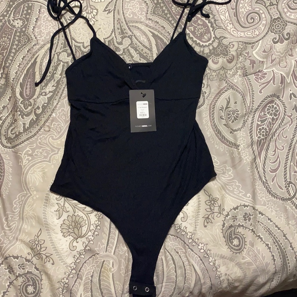 Fashion nova black body suit